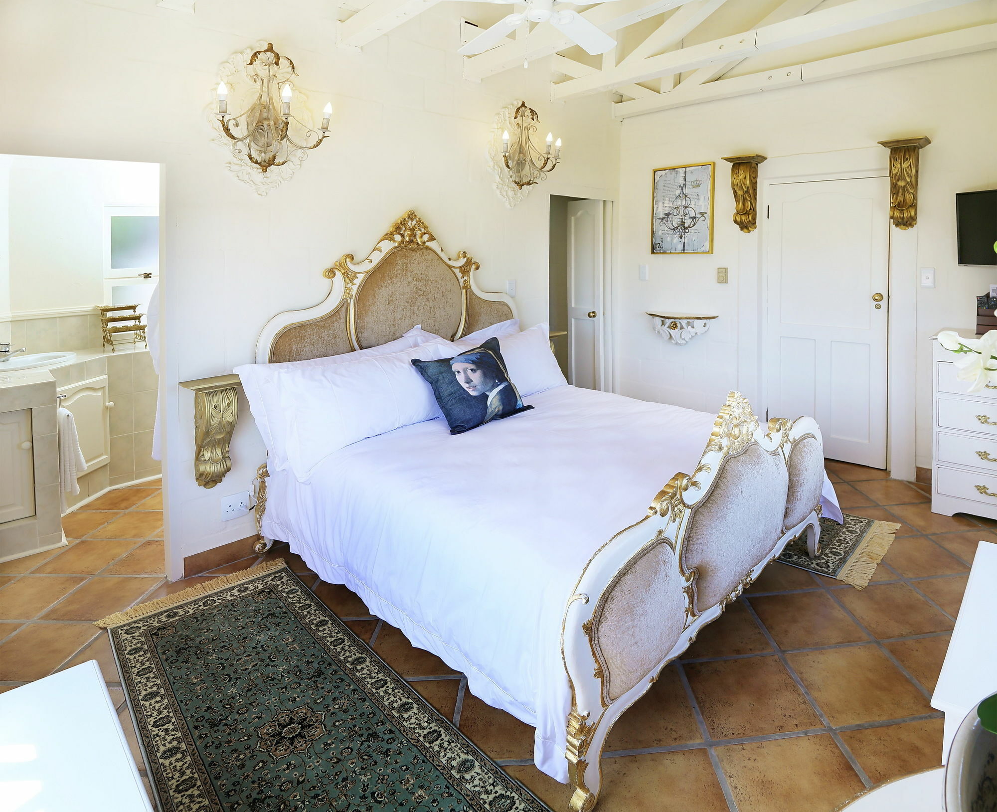 Rexford Manor Hotel Книсна Екстериор снимка